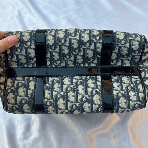🚨🚨SOLD🚨🚨Dior Navy Trotter Boston Bag - Picture 8 of 14